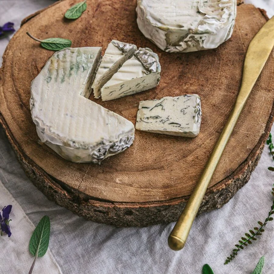 Petit-Veganne-petit-Azur-veganer-Blauschimmelkaese Petit-Veganne-petit-Azur-veganer-Blauschimmelkaese